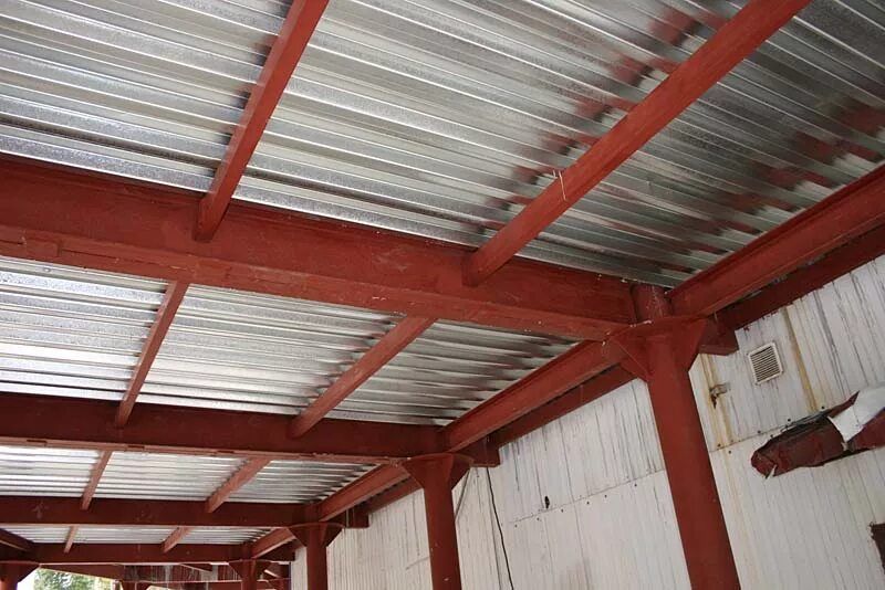 Профлист с полимерным покрытием на объекте